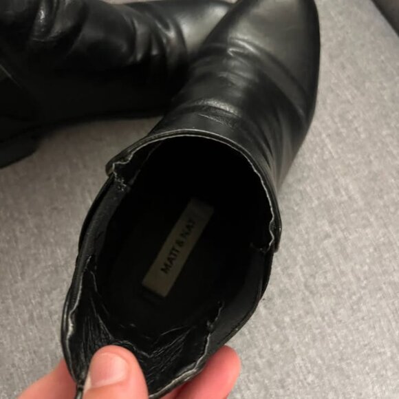 Matt and nat leather boots size 6 - Picture 2 of 3
